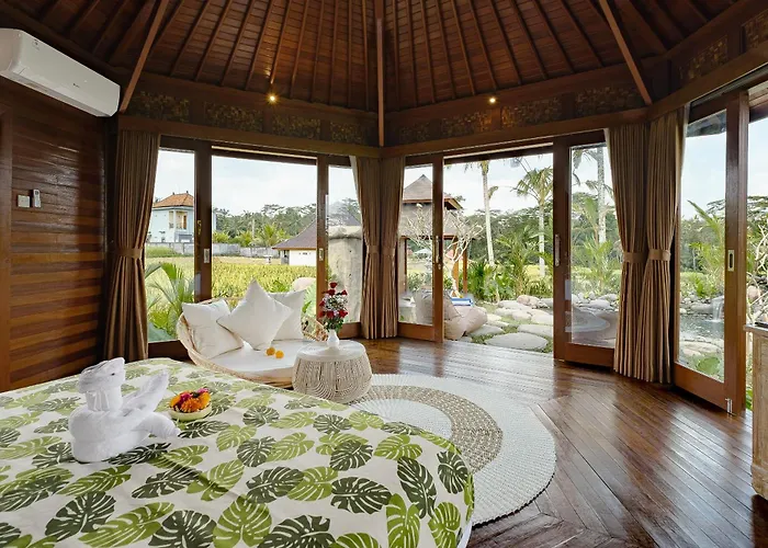 Wooden Stone Eco Villa *